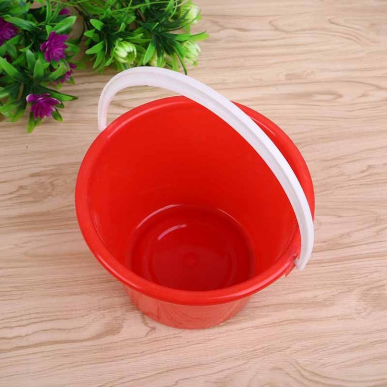 Small Red Bucket With Lid Red Paint Bucket 